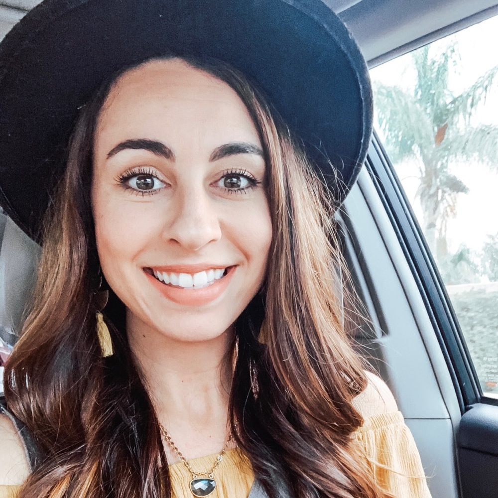 Meet your Posher, Tara